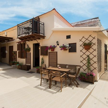 Апартаменты Xenios Zeus Родос Экстерьер фото